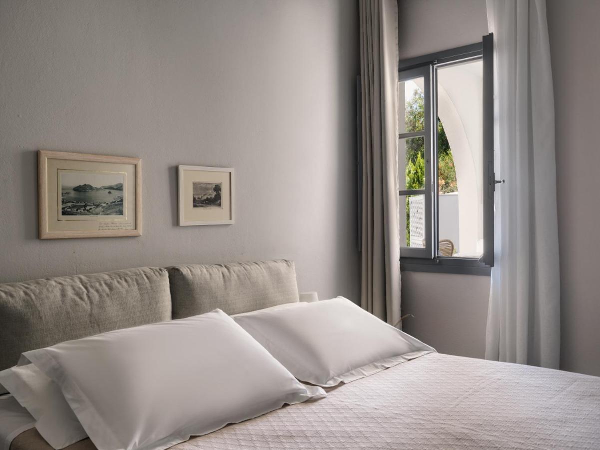 The Petra, Small Luxury Hotels Of The World Grikos Bay  Екстериор снимка
